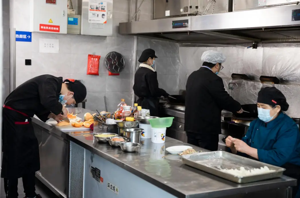 昆山高端月子会所_丽月佳庭月子中心服务配置评估_昆山月子中心性价比分析