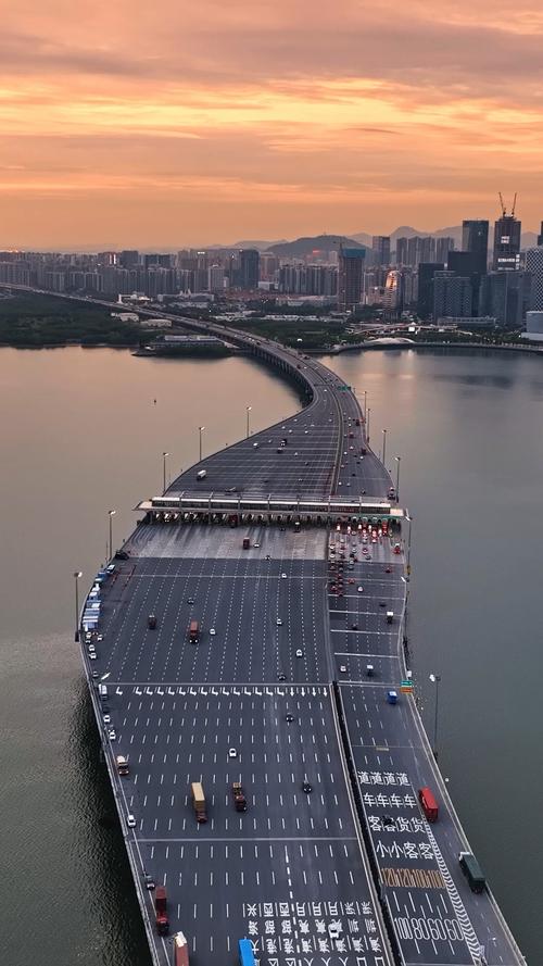 广深沿江高速深圳段明年9月前通车 最美公路为何延期