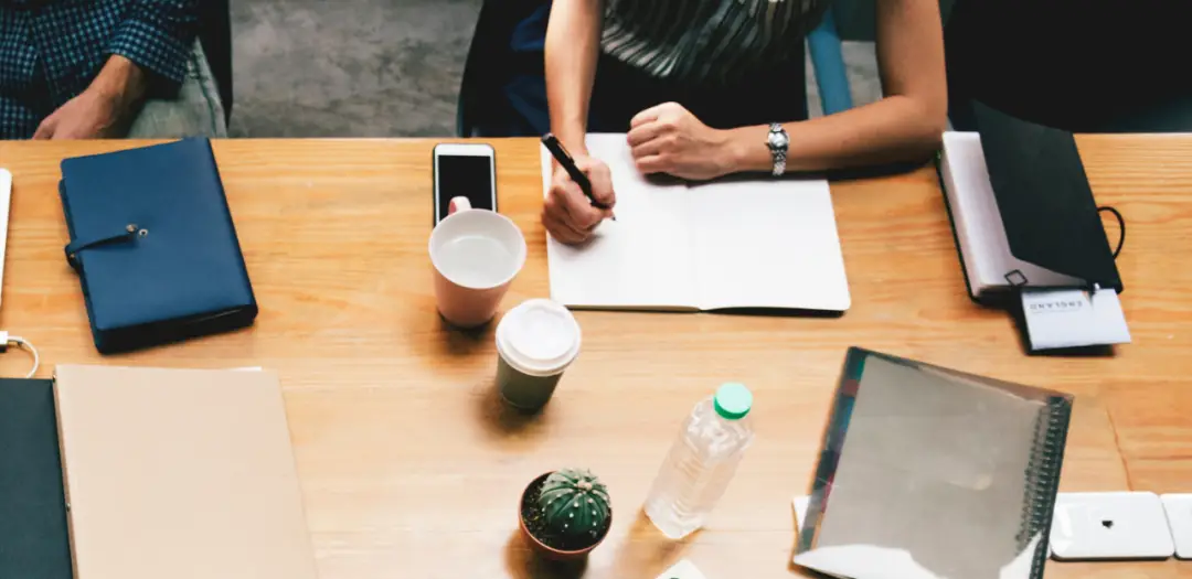 cfa 二级 报名_CFAFRM考试费用对比_CFA证书FRM考试难度