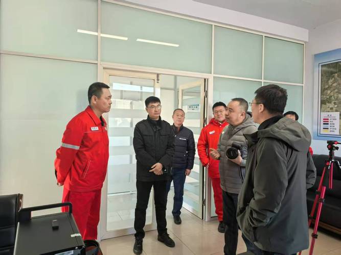 中国年轻精英_全球竞争_zhongguoshiyou