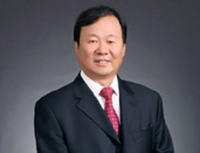 新华保险董事长万峰辞职，谁将接任成焦点？